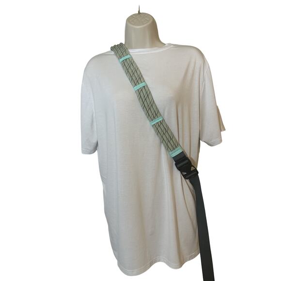 KAVU Mint Rope Sling Bag Outdoor Travel Crossbody Gift Ready Backpack - Picture 2 of 8